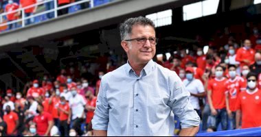 أسوريو يحسم موقف أجانب الزمالك