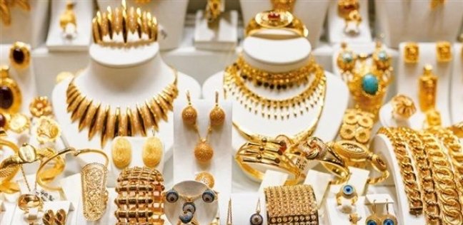 انخفاض اسعار الذهب بسبب زيادة المعروض