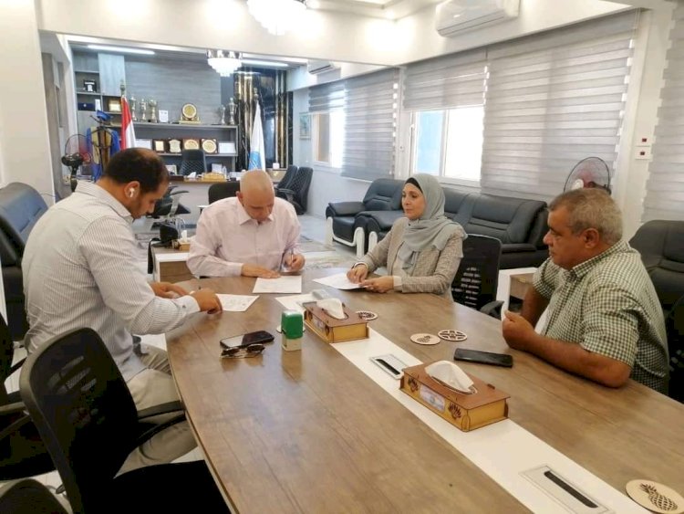 بروتوكول تعاون لتنفيذ ٢٠٠٠متر شبكات بمركزى فرشوط ودشنا