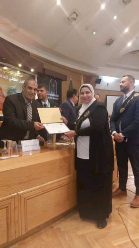 المؤتمر الوطنى للتفوق العلمي والتميز المهني العاشر يكرم 127 منهم 5 من المتميزين علميا ومهنيا