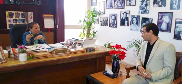 أكاديمية الفنون تتألق  والسر غادة جبارة