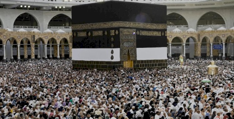 اليوم الإثنين أول المناسك حجاج بيت الله الحرام يقضون يوم التروية بـ"منى"
