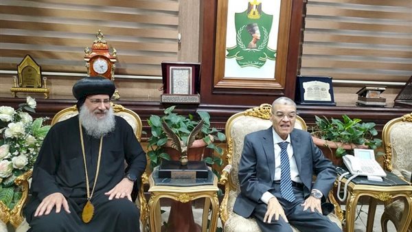 مطرانية شرق المنيا تهنىء قيادات المحافظة بعيد الأضحى المبارك