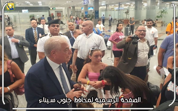 بالصور :فوده يتابع الحركة السياحية بمطار شرم الشيخ الدولى