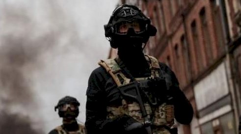 بالصور باريس تشتعل