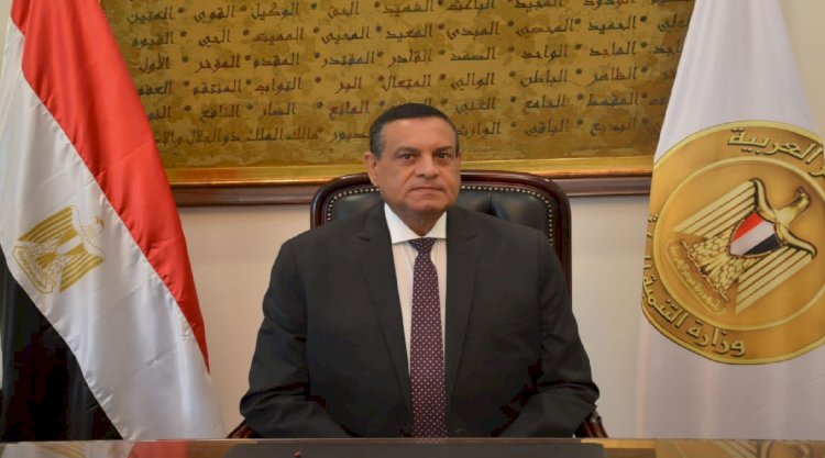 المرأة والشباب في الصدارة