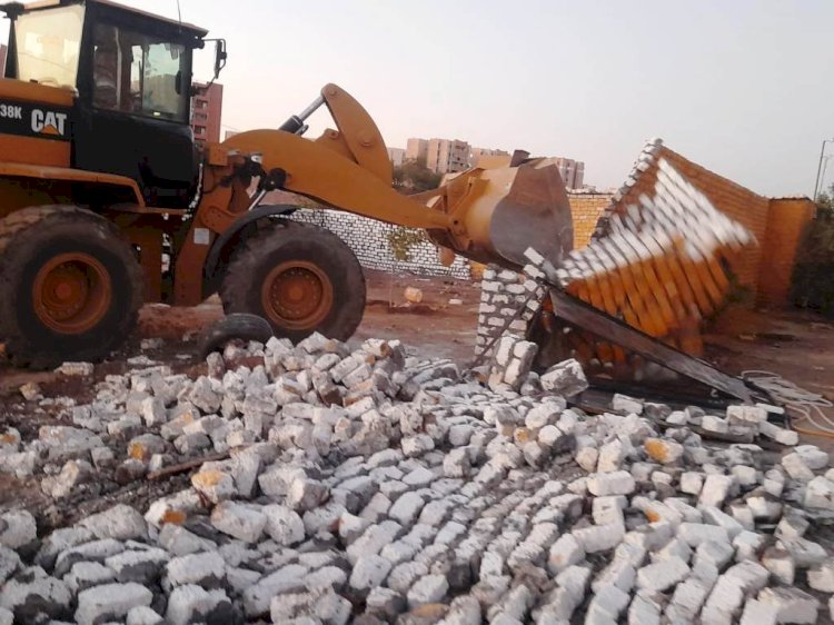 رفع 110 طن قمامة و إزالة 10 حالات بناء مخالف بقري مركز ومدينة الواسطى