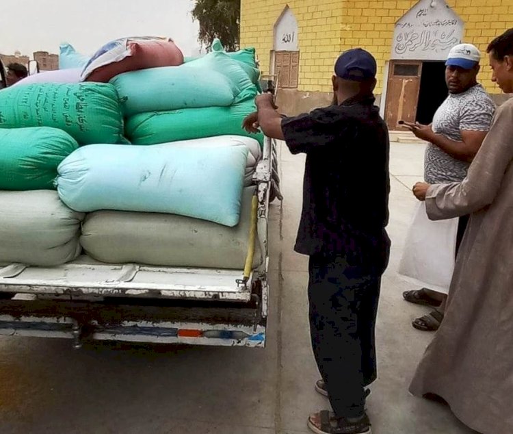 محافظ سوهاج : توريد أكثر من 128 ألف طن قمح لشون وصوامع سوهاج