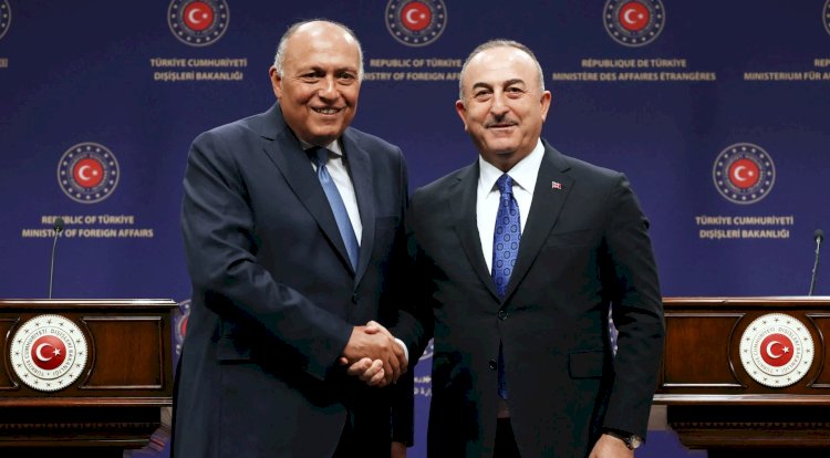 مصر وتركيا تعلنان رفع العلاقات الدبلوماسية إلى مستوى السفراء