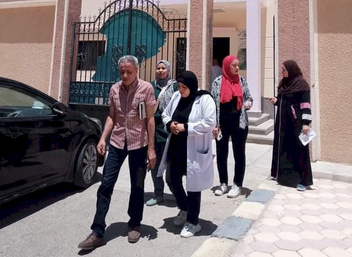 مدير صحة قنا يتابع سير العمل بوحدة طب الاسرة بقنا الجديدة