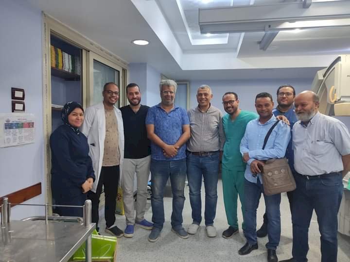 فريق مستشفي قنا العام ينجح في إجراء حالة ناسور شرياني وريدي بالمخ لأول مرة بالصعيد