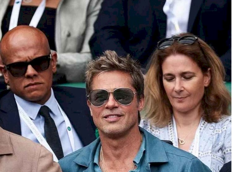 براد بيت يشعل نار الغيرة في قلوب رجال العالم والنساء أكثر