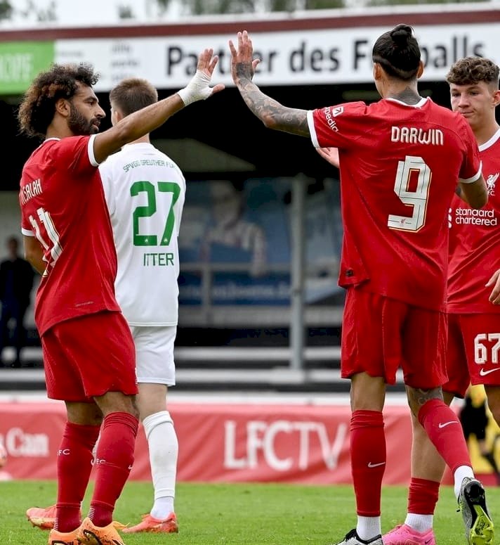 "المو" يتألق.. صلاح ينقذ ليفربول من الخسارة