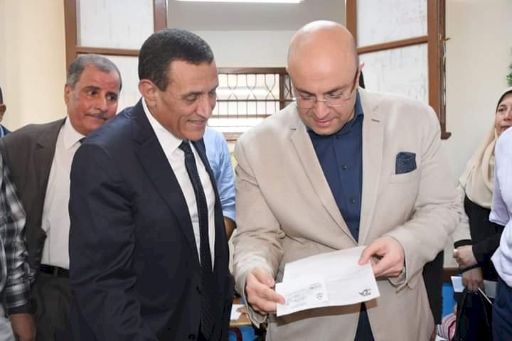 محافظ بني سويف ورئيس هيئة تعليم الكبار يتفقدان قوافل ضمن مبادرة مؤسسة حياة كريمة " أنت الحياة"