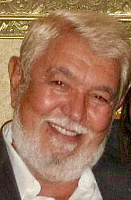 خالص العزاء في وفاة المغفور له الاستاذ محمد توفيق شهاب الدين