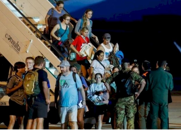 أمريكا تعلن إجلاء موظفي سفارتها في النيجر