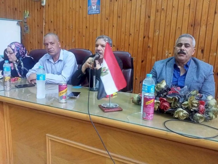 وزير الزراعة يتابع منظومة حوكمة وصرف الاسمدة بالدقهلية