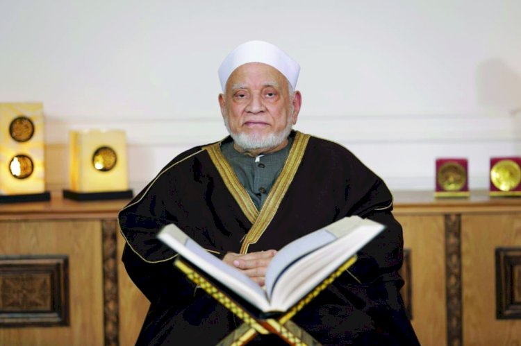 من وراء شائعة وفاة الدكتور أحمد عُمر هاشم؟