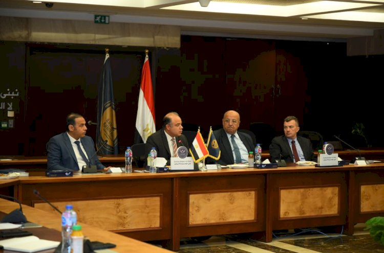 رئيس الرقابة المالية يستقبل وفد مسئولي البنك المركزي لجنوب السودان