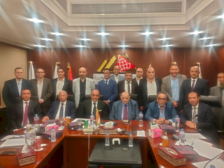 اسامة الشاهد  رئيسًا للغرفة التجارية بالجيزة