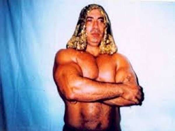 رحل في عيد ميلاده.. حكاية هوجان مصر