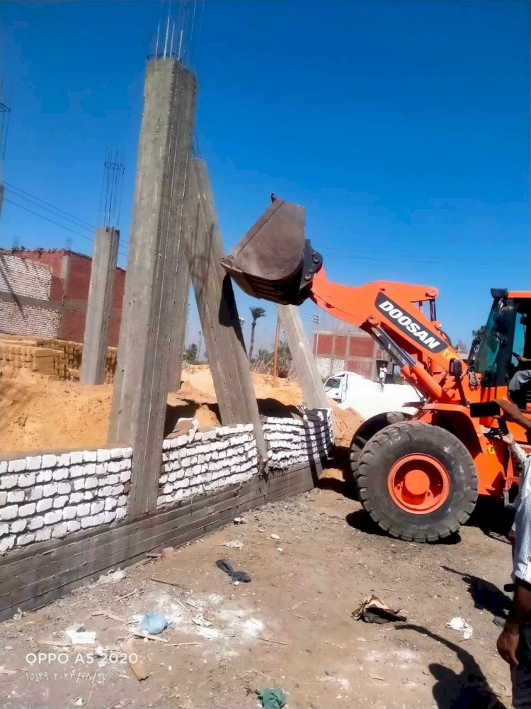 استرداد ٤٠ فدان من املاك الدولة بالمنيا