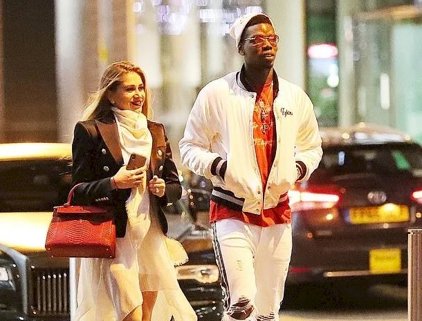 أسلوب حياة اللاعب بوجا المذهل مع طائرة وقصر ومجموعة سيارات وخزانة ملابس جوتشي