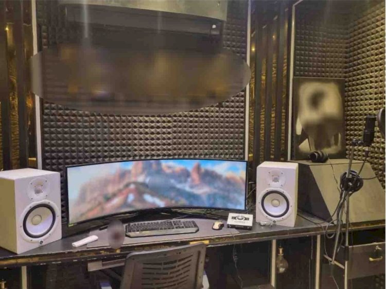 ضبط استوديو بدون ترخيص بالجيزة