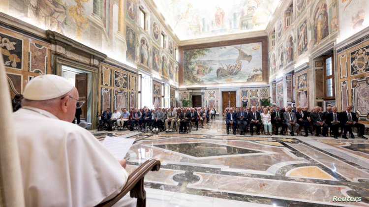 بابا الفاتيكان يتواصل مع الصين لبحث السلام بين روسيا وأوكرانيا