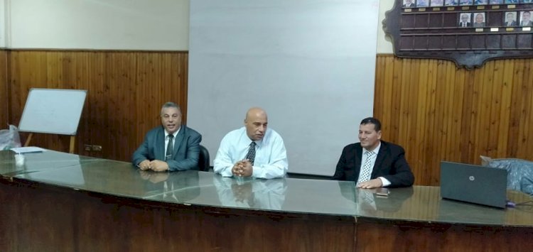 دورة حول مكافحة الامراض التي تصيب المحاصيل الزراعية