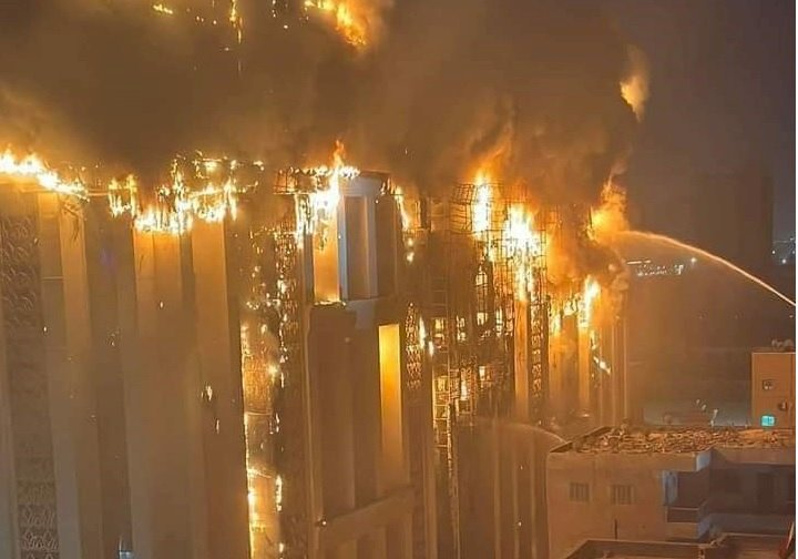 رجال الاجهزة المختلفة سطروا ملحمة حقيقية للسيطرة علي حريق مديرية الأمن بالاسماعيلية