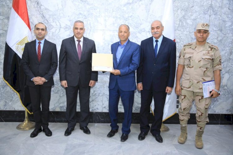 الفقي يرأس الاجتماع الدوري للقيادات التنفيذية