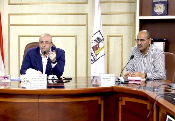 محافظ بني سويف يتابع إزالة 39 حالة تعدي علي الأرض الزراعية