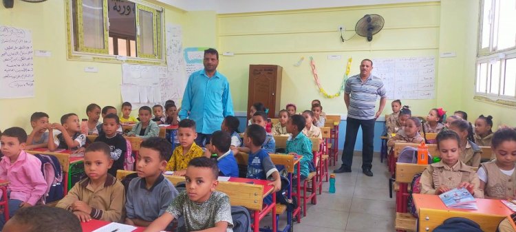 قاصد يتابع مدرستى الدهسة للتعليم الأساسي والحاج سلام الابتدائية