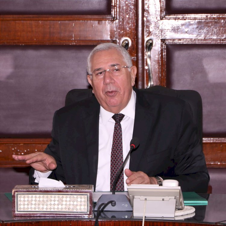 القصير:يتابع منظومتي الحجر الزراعي والبيطري