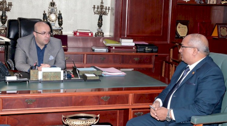 وكيل وزارة تعليم بني سويف يحيل عدد من الموجهين بإدارة تعليم اهناسيا  للتحقيق