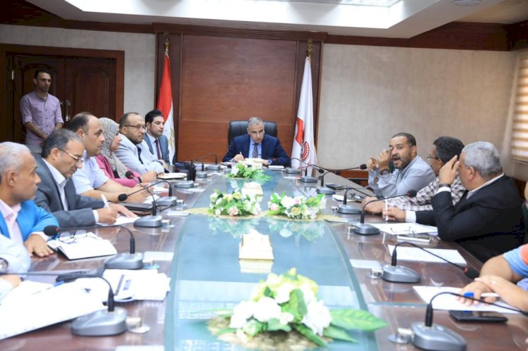 الفقي:يتابع مستجدات البنية التحتية للمناطق الصناعية