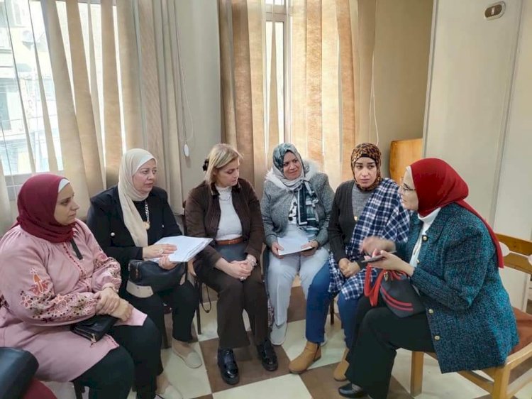 ندوات توعوية ودورات تدريبية وتثقيفية للسيدات والفتيات بمراكز المنيا