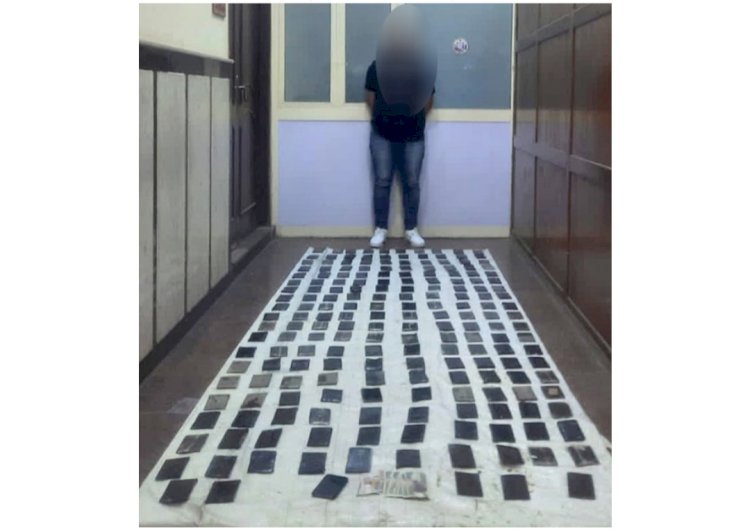 تاجر الاسماعيلية يروج بضاعته المحرمة بالاسكندرية