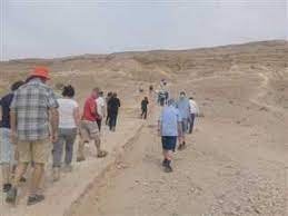 وفد سياحي من 4 دول يزور المناطق الأثرية بالمنيا