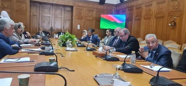 ندوة الاتحاد العربى للتنمية والبيئة تحذر من المخاطر المهددة للمنطقة العربية