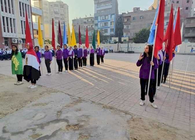 الثانوية بنات بالمنيا تحتفل بذكري" ٥٠"عاما علي نصر اكتوبر