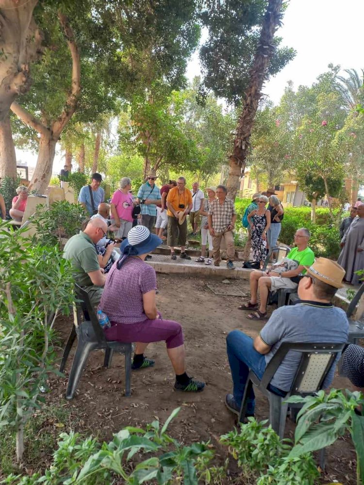 وفد سياحي من 3 دول يزور المناطق الأثرية بالمنيا