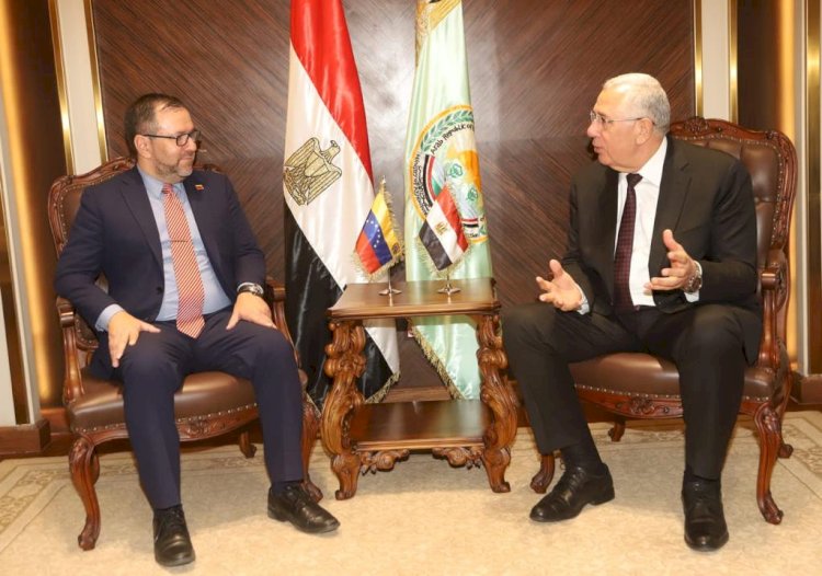 القصير و ايفان يبحثان تبادل الصادرات الزراعية