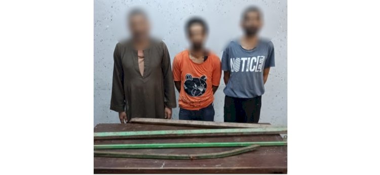 ضبط حرامية السور الحديدي لصفط اللبن