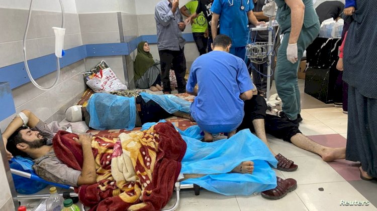 جيش الاحتلال يقتحم مجمع مستشفيات الشفاء بالدبابات والمدفعية وسط صراخ المرضي والأطفال