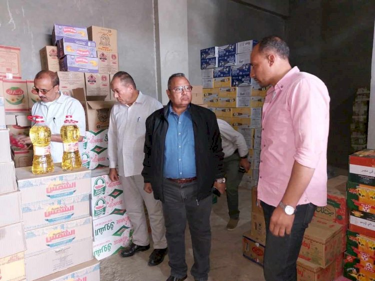 كراتين غذائية مدعمة فى قوافل تموينية تجوب القرى والمراكز بالمنيا