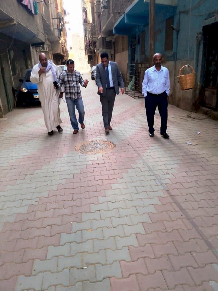 رصف شوارع منطقة الزراعة بالانترلوك بسوهاج