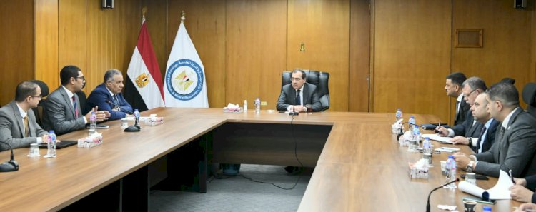 الملا:انشاء اول بوابة رقمية للاستثمار في قطاع التعدين