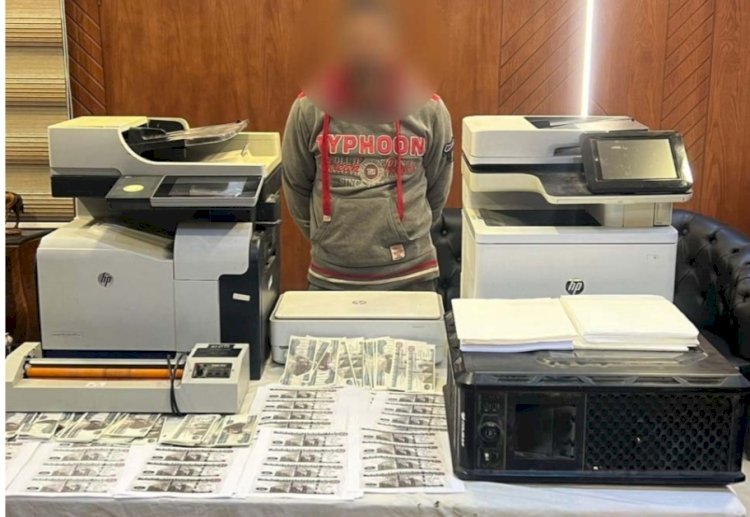 "كهربائي"يقلد" العملات الورقية بالقليوبية